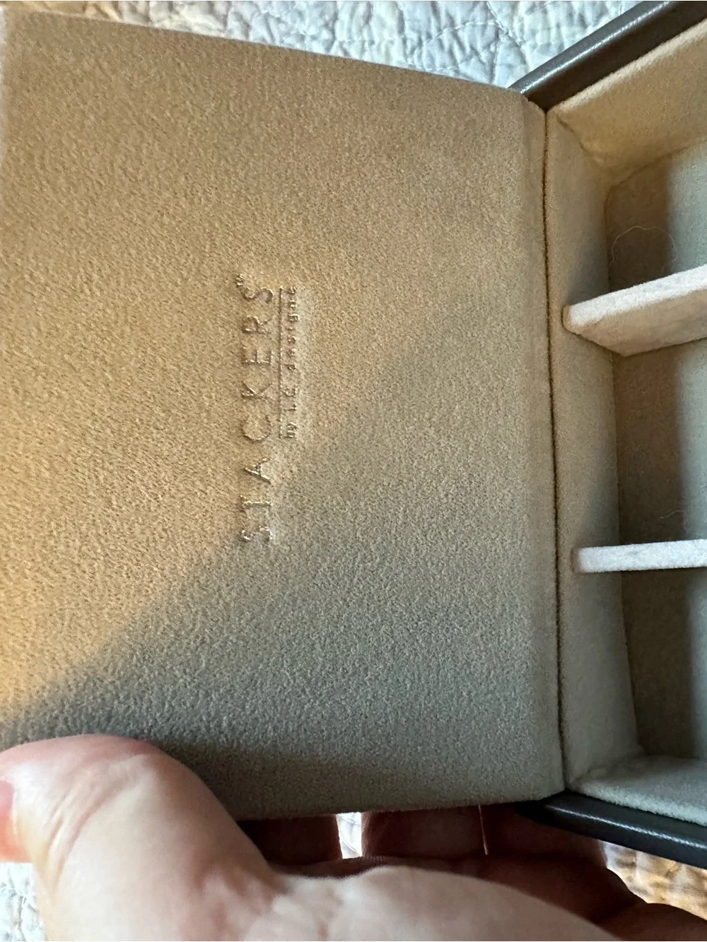 Stackers multi compartment